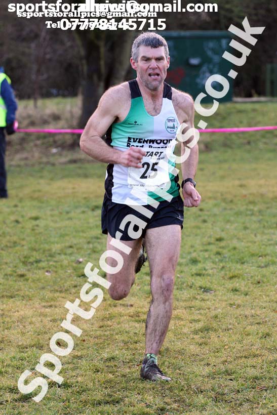 Mens 35 to 64s, 2018 North Eastern Masters, Darlington. Photo: David T. Hewitson/Sports for All Pics
